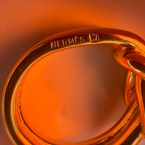 Hermès Gold Enchaînée Scarf Ring with Box and bag Chaîne d’Ancre scarf ring - Picture 9 of 14